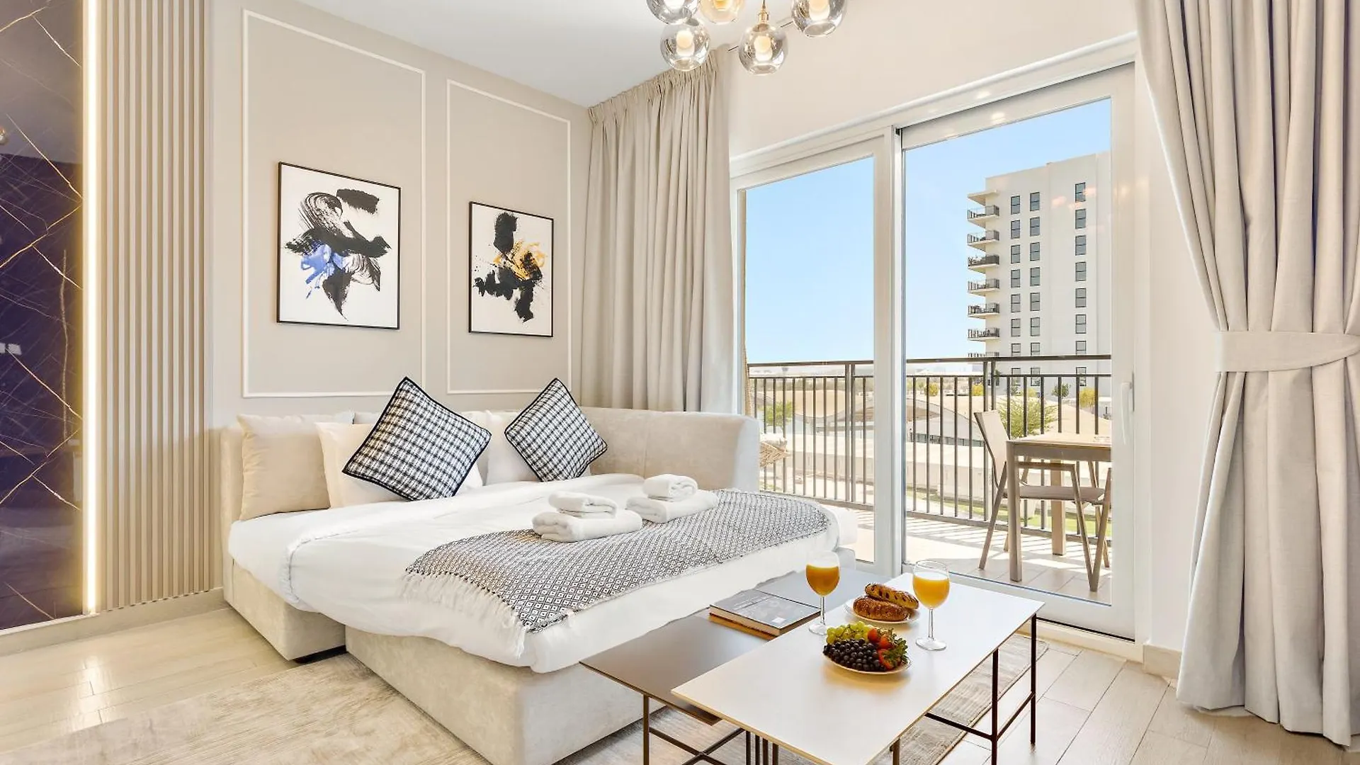 Abu Dhabi Premier Apt -Steps To Ferrari World & Yas Mall 0*, Abu Dhabi