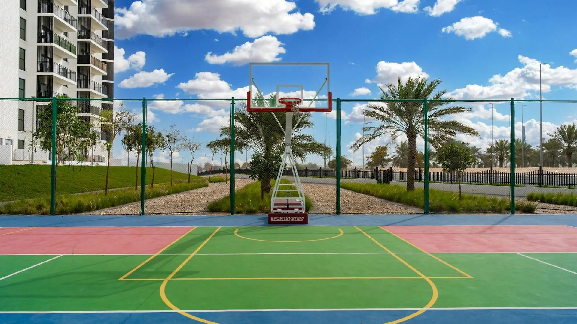 Yas Island Premier Apts By Desert Key - Steps To Ferrari World & Yas Mall 0*, Abu Dhabi