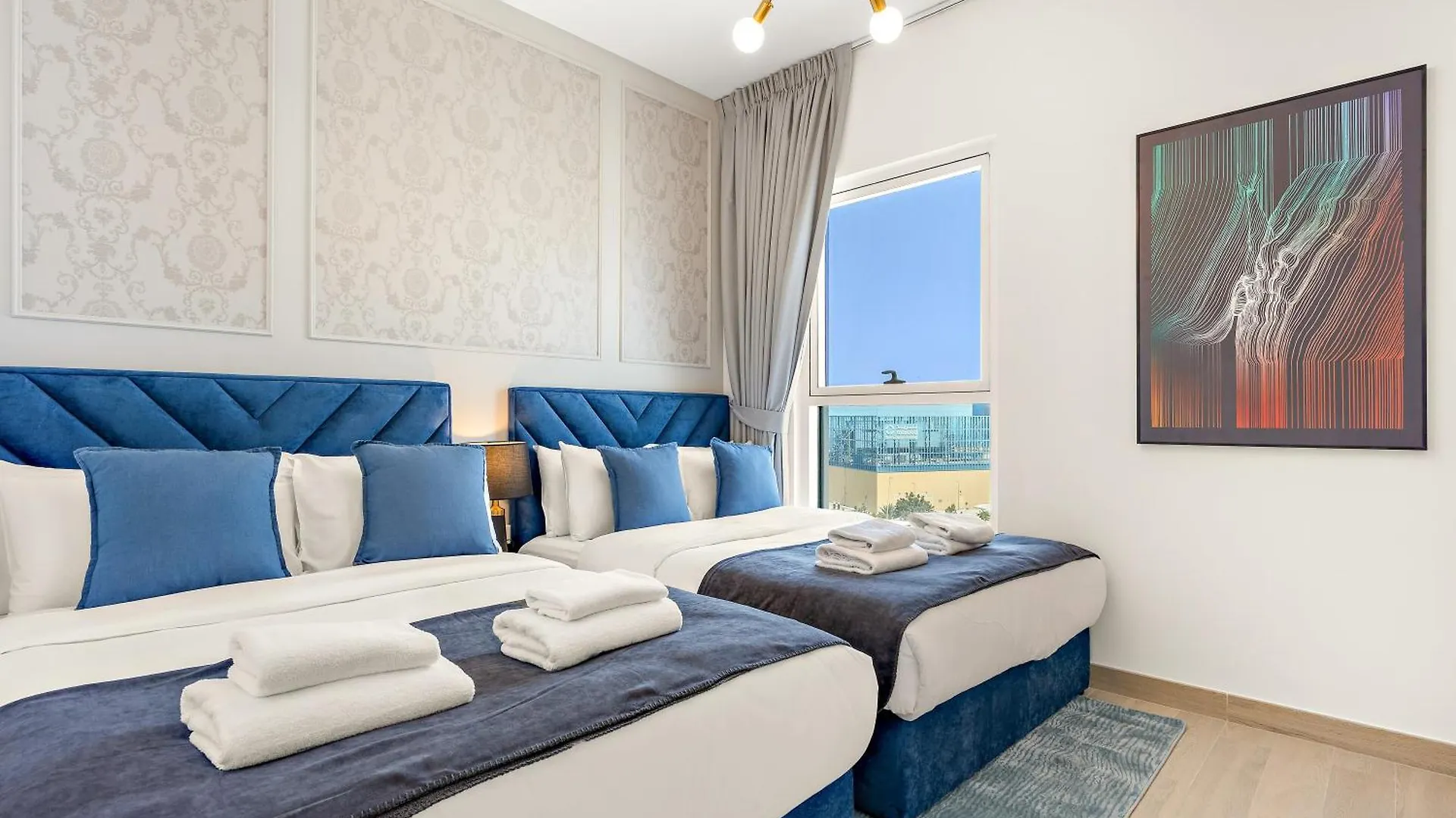 Yas Island Premier Apts By Desert Key - Steps To Ferrari World & Yas Mall Apartamento